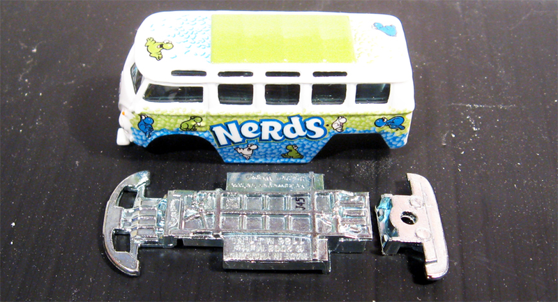 Illustration for article titled In Case You're Thinking of Opening the Nerds Bus...